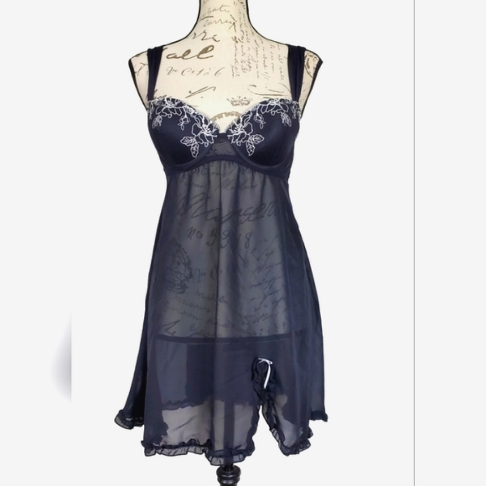 Inner Secrets Babydoll Slip Nightie Chemise Black White Embroidered Size Medium